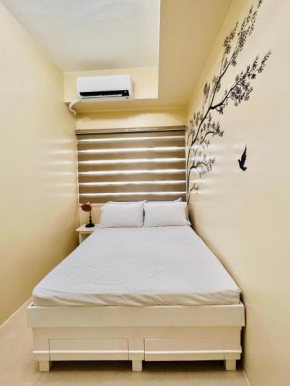 * * L Iloilo's Quirky Oasis